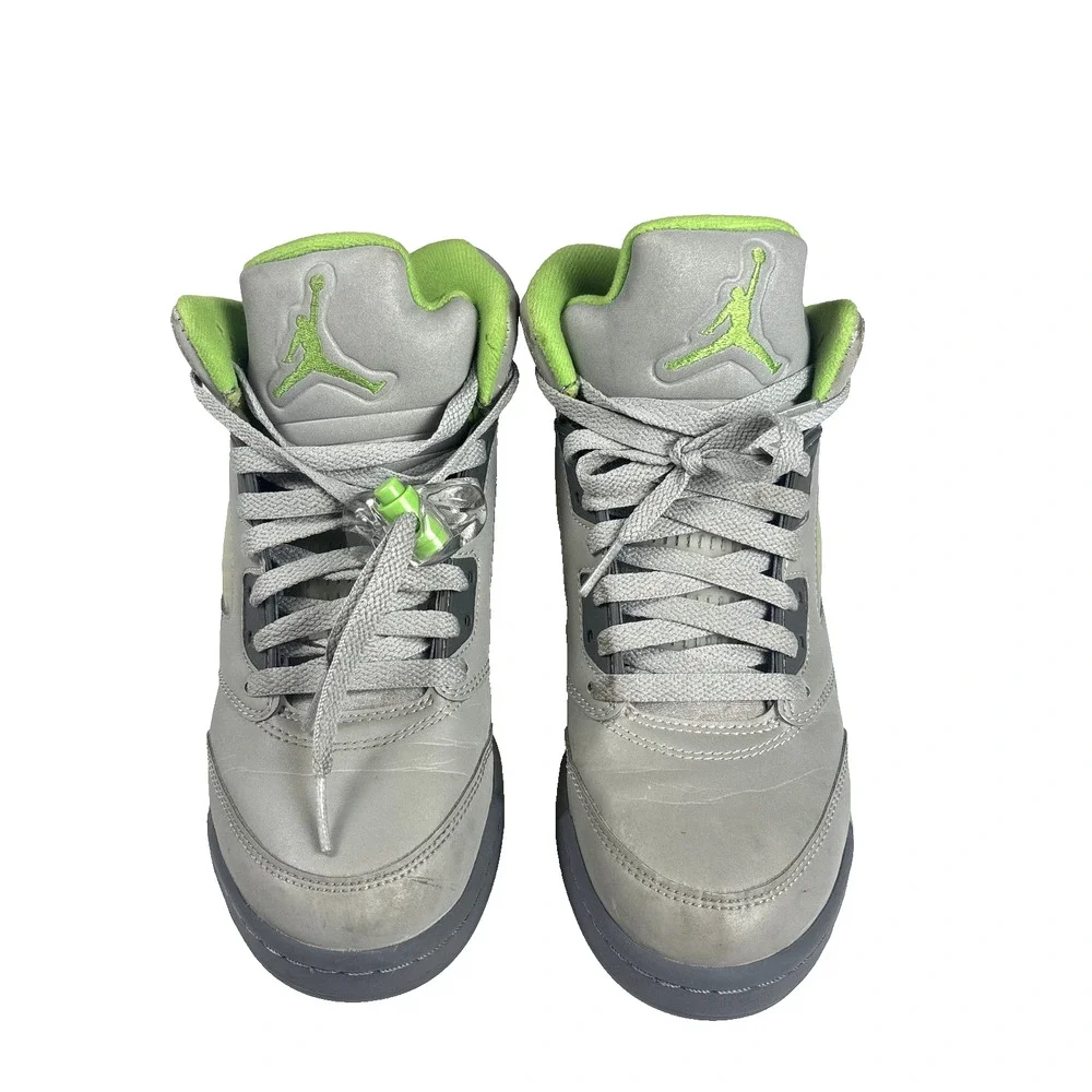 Jordan no box